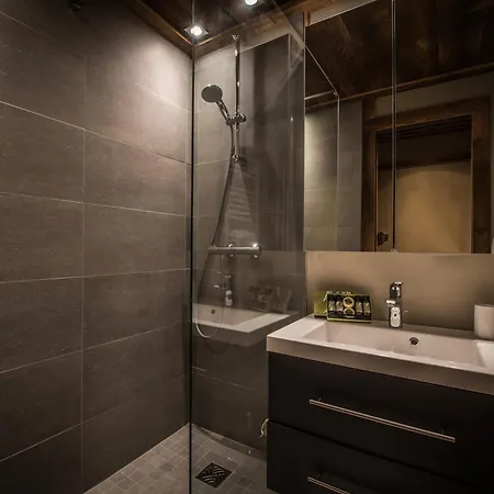 Apartment Courchevel, 2 Pieces, 4 Personnes - Fr-1-575-213 Courchevel